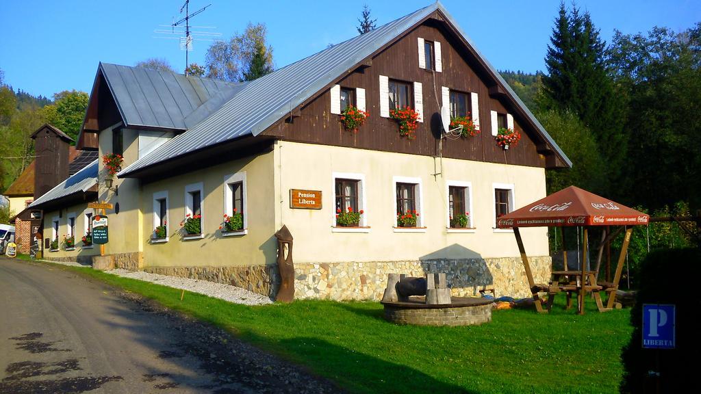 Penzion Liberta Horní Maršov Esterno foto